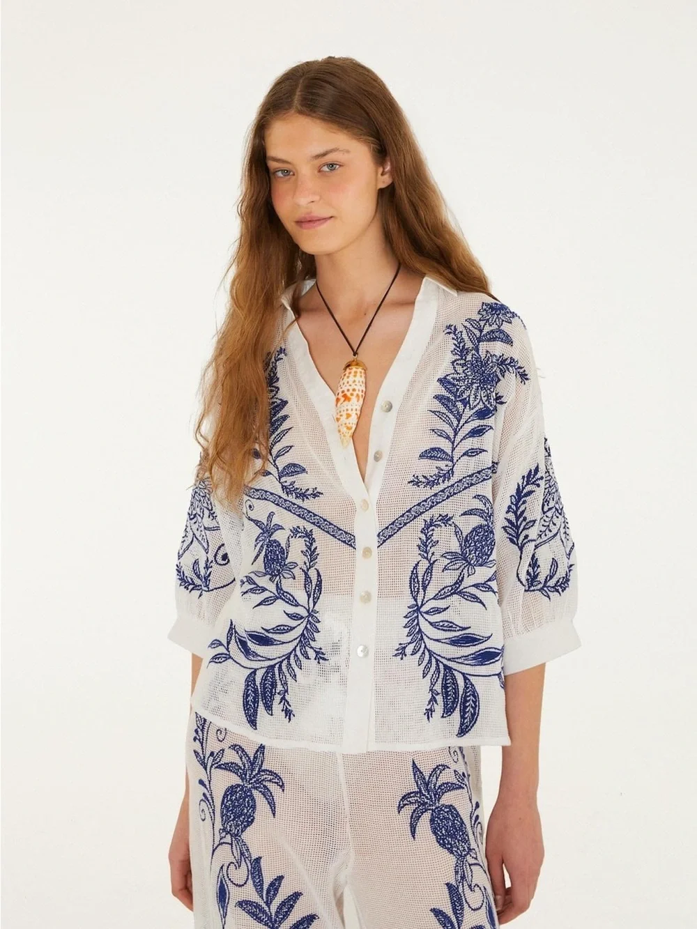 FARM RIO Off-White Nina Embroidery Blouse Coverup